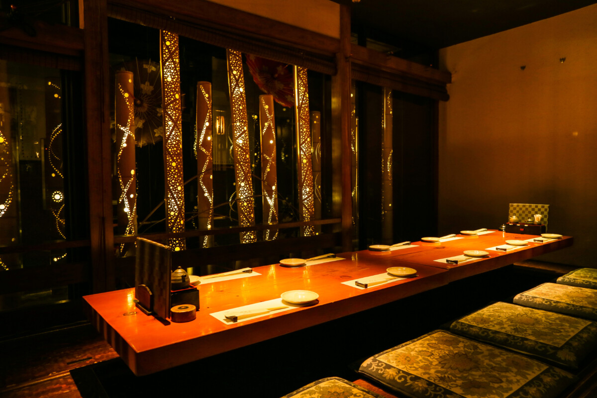 名古屋丸の内 東新町 日間賀島直送 ふぐ たこ 魚 海鮮料理の晴快荘 せいかいそう 名古屋丸の内 東新町 日間賀島直送 ふぐ たこ 魚 海鮮料理の晴快荘 せいかいそう